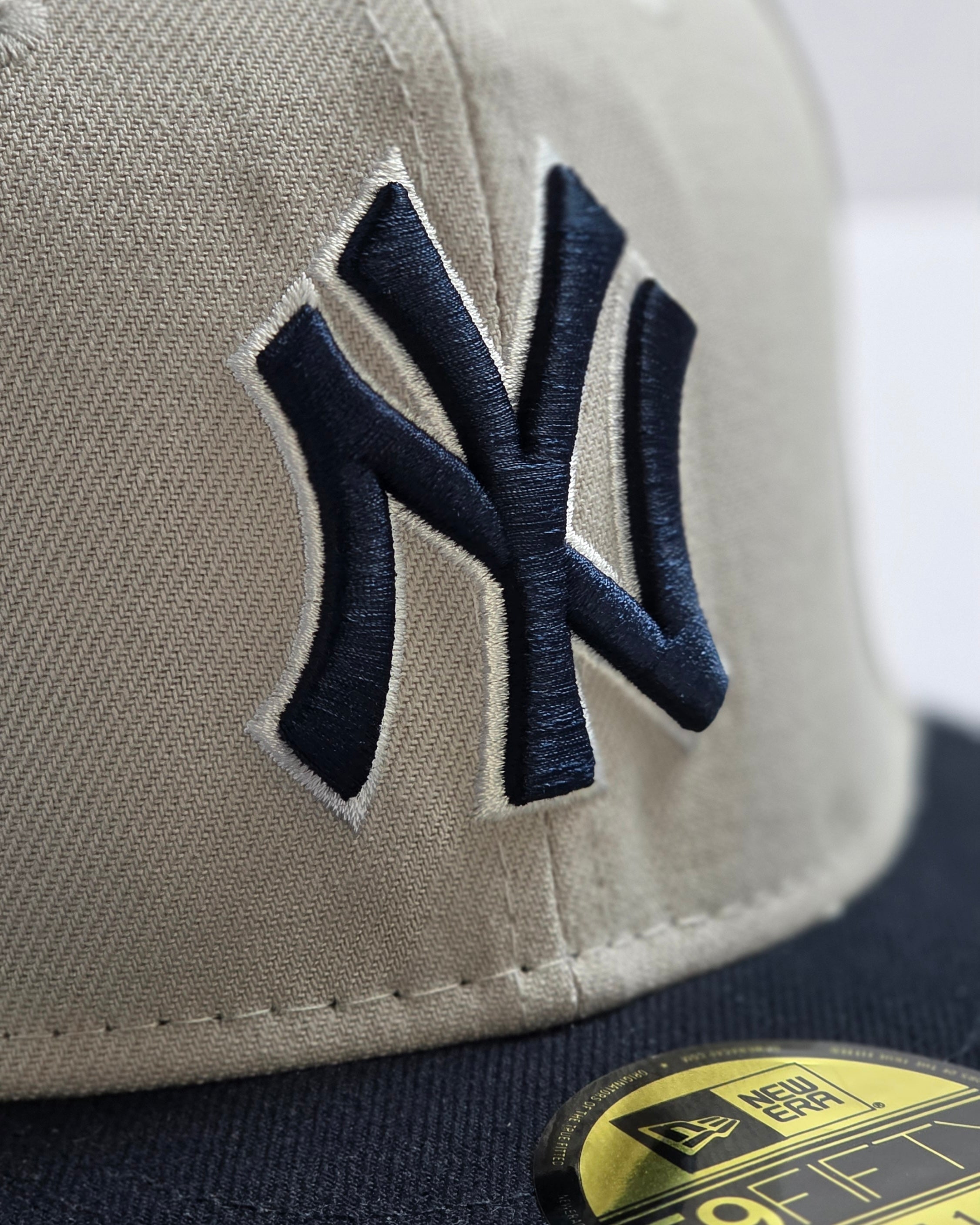 NY NewEra Beige & Dark Blue | 59Fifty