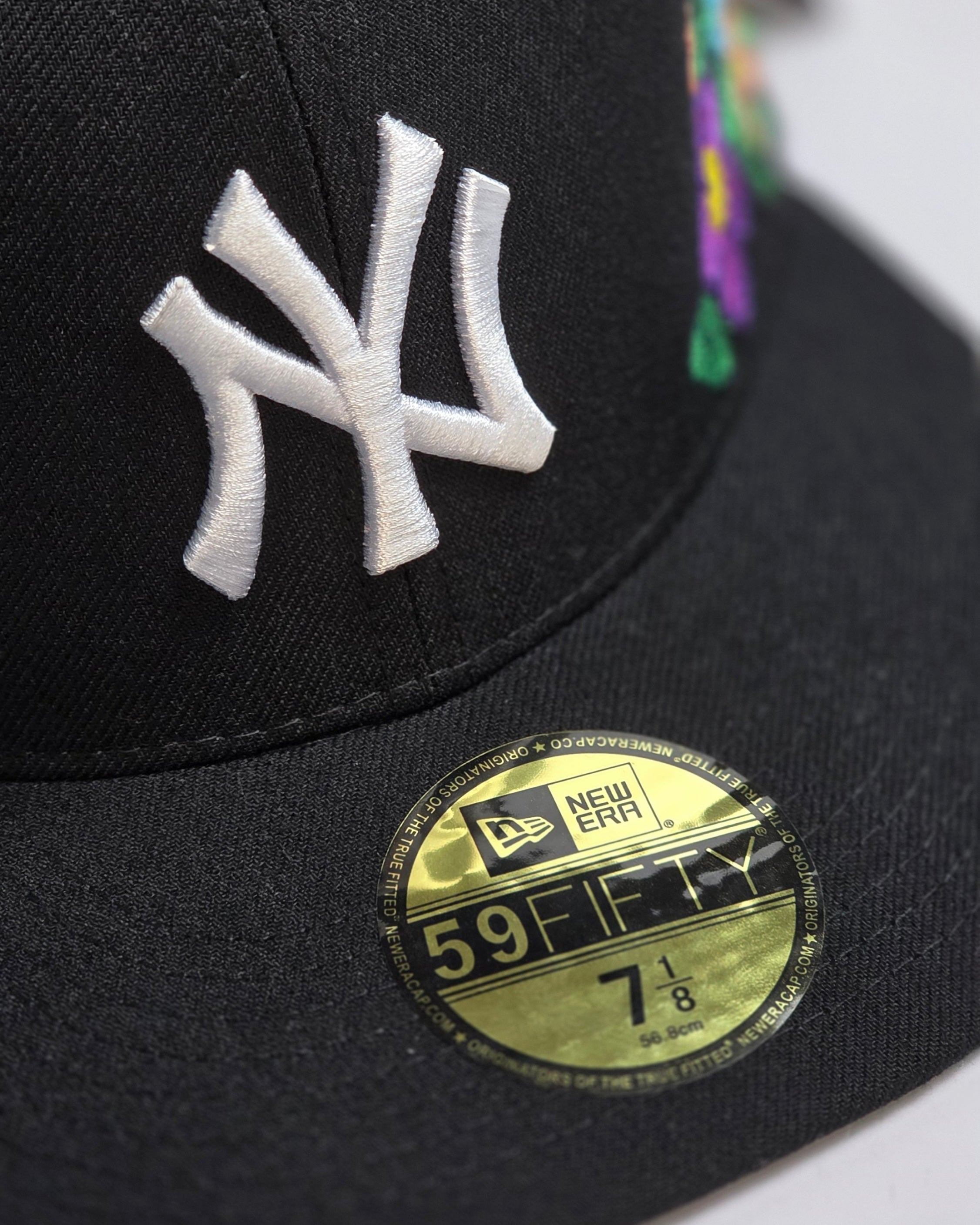 NY NewEra Black with Flowers | 59Fifty